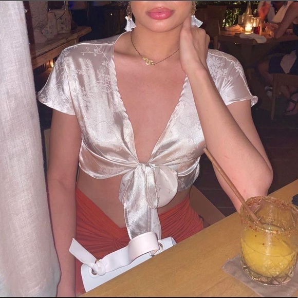 𝅺shein Floral Crop Top - Picture 1 of 10